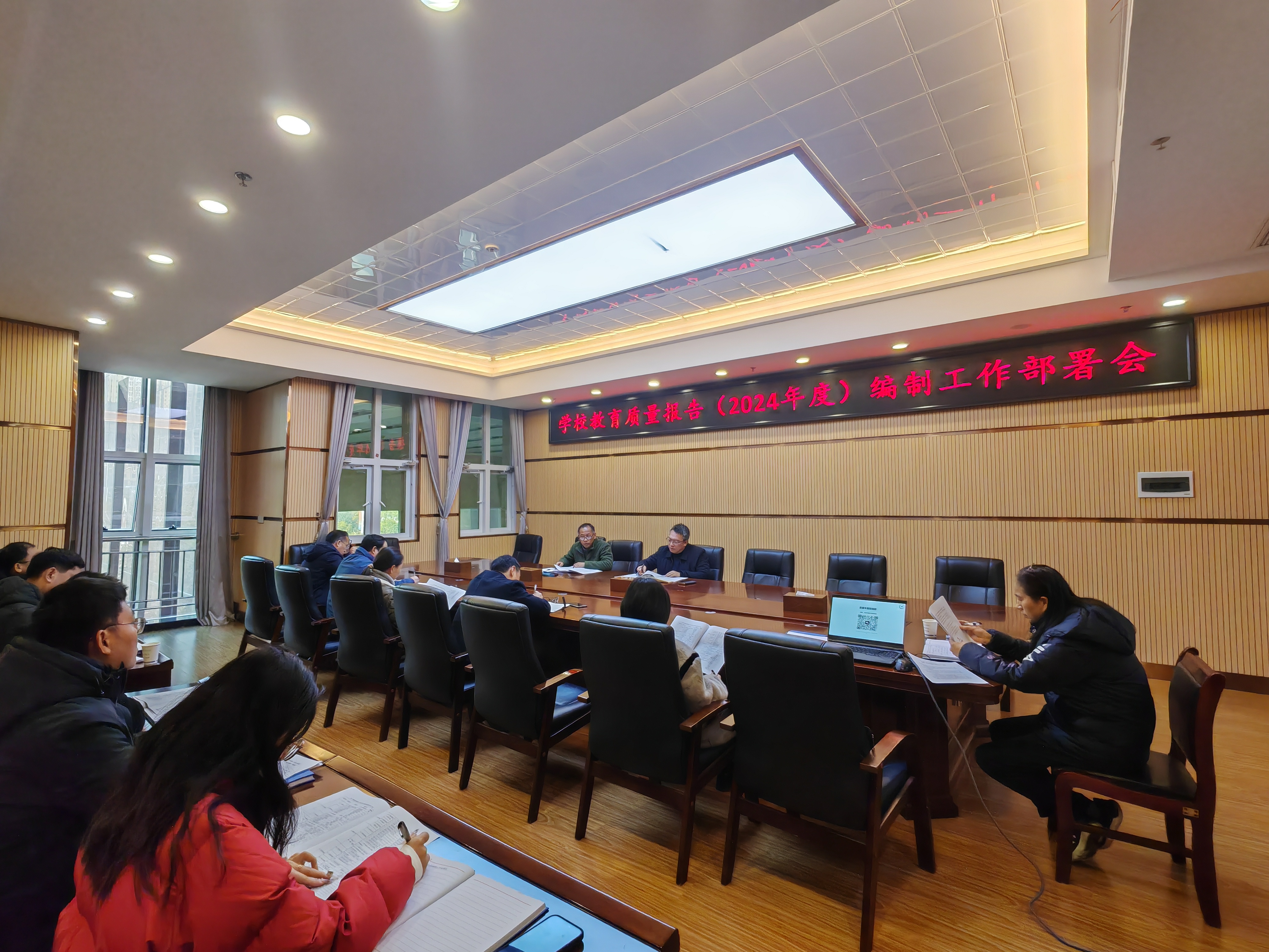 f4e2e3e7e8cf340aced37a3a2af71ee.jpg f4e2e3e7e8cf340aced37a3a2af71ee.jpg