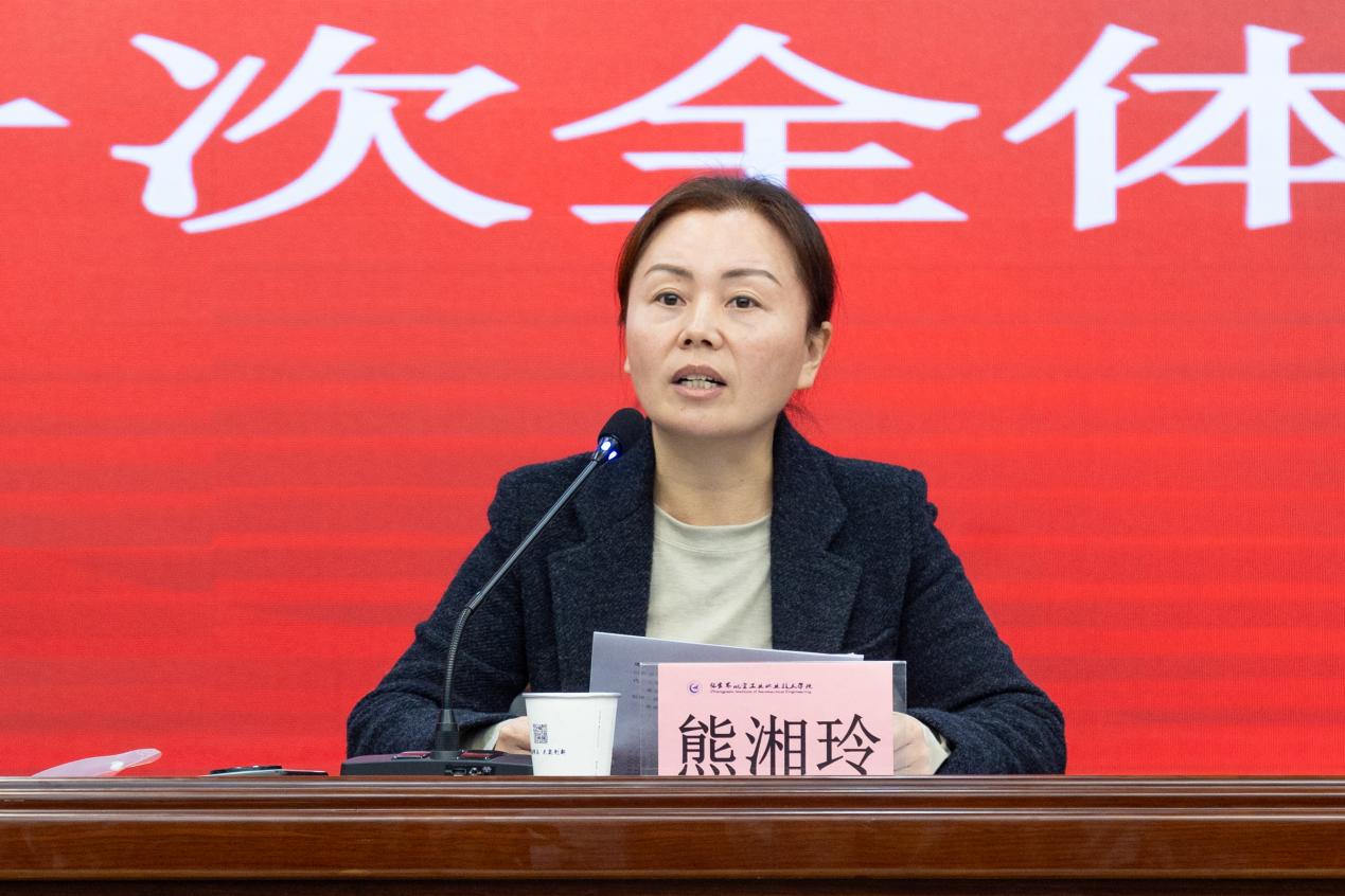 27f9d7ba3324d76c376bb5d40ebb9ba2