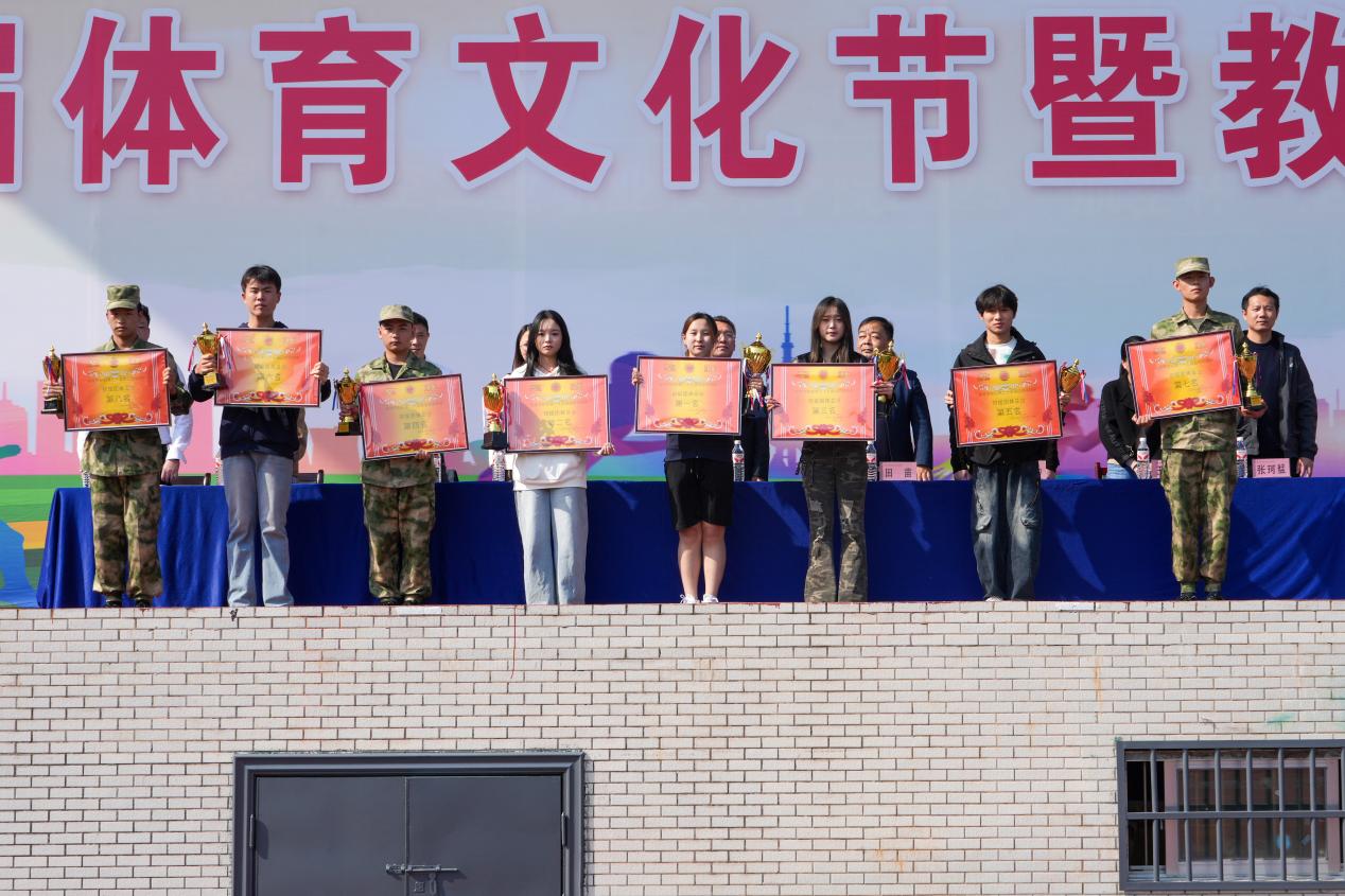 b2404e62488448020ad7de71a4fc47c0