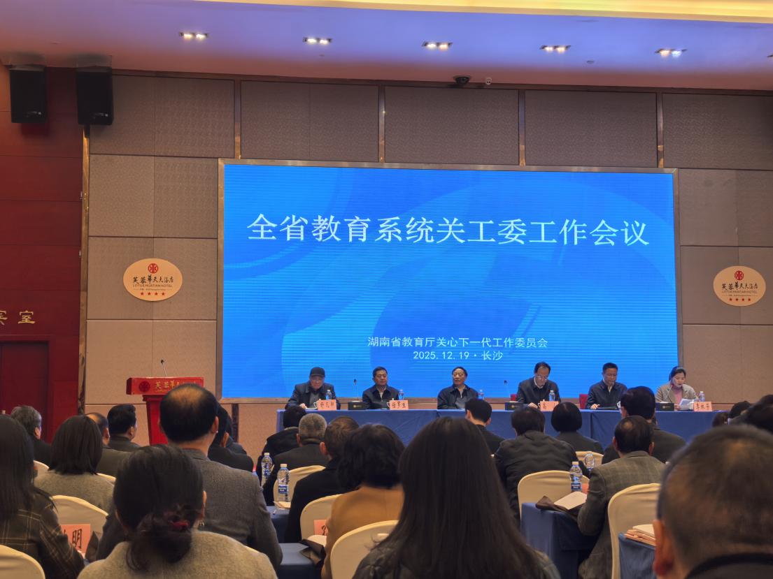 41265eccaf61309bbc214c9e717615d4