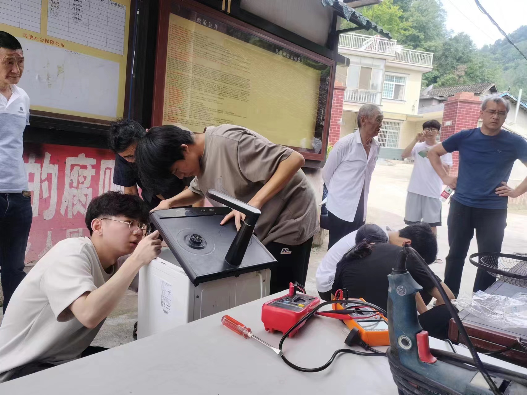 2de03f1f51e0412584a610a0be18f87.jpg 2de03f1f51e0412584a610a0be18f87.jpg